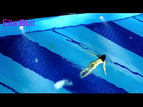 ❤️ Ich kann nicht aufhören zuzusehen, junge Blondine beim Nacktschwimmen im Pool des ELLA BOLT Resorts erwischt ❤️ Porn video bei de.porn-impact.ru ❌
