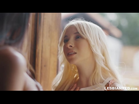 ❤️ Mädchen kommt ein paar Monate später nach Hause und leckt die Muschi ihrer Stiefmutter ❤️ Porn video bei de.porn-impact.ru ❌
